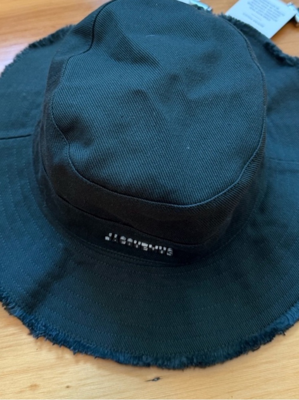 Jaquemus Le Bob Artichaut Bucket Hat - Size 56 NWOT - Picture 7 of 12